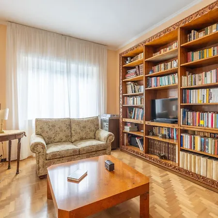 Retreat Near The Appian Way & Catacombs Apartment *