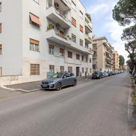 Retreat Near The Appian Way & Catacombs Apartment Rome