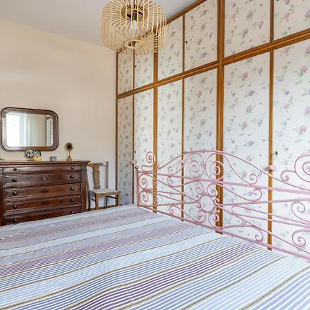 Apartment Retreat Near The Appian Way & Catacombs