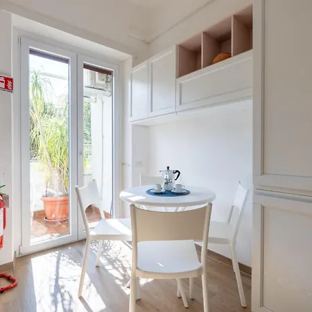 Retreat Near The Appian Way & Catacombs Апартаменты Рим